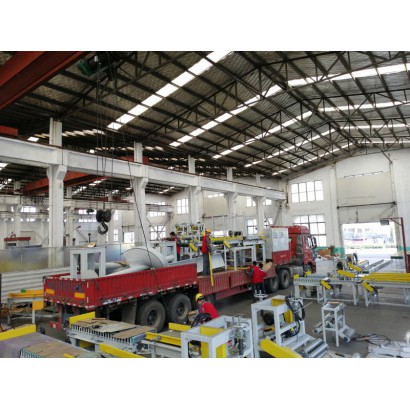 青島永立華興碼垛機(jī)器人