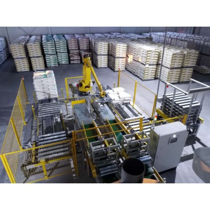 青島永立華興碼垛機(jī)器人