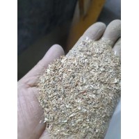 有20噸黑小麥面粉篩下物出售